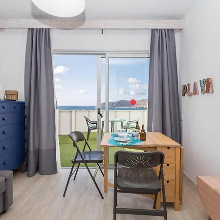 아파트 Penthouse Turismar Loft-terrace & Oceanview